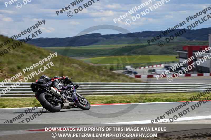cadwell no limits trackday;cadwell park;cadwell park photographs;cadwell trackday photographs;enduro digital images;event digital images;eventdigitalimages;navarra;no limits trackdays;peter wileman photography;racing digital images;trackday digital images;trackday photos